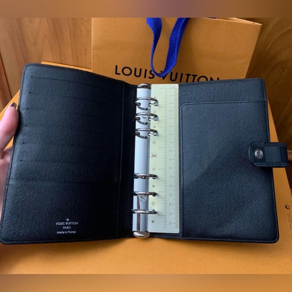 🇨🇦 Sold ❌❌❌ 📒🌷LV Agenda MM in Graphite✅ - Picture 9 of 12
